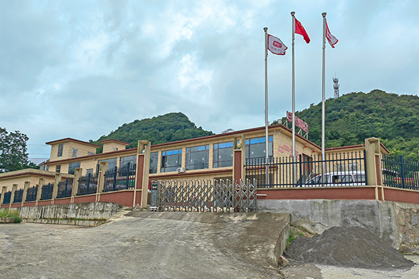 厂房设备12